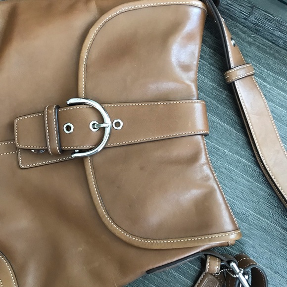 Coach tan leather saddle bag style - Picture 6 of 8